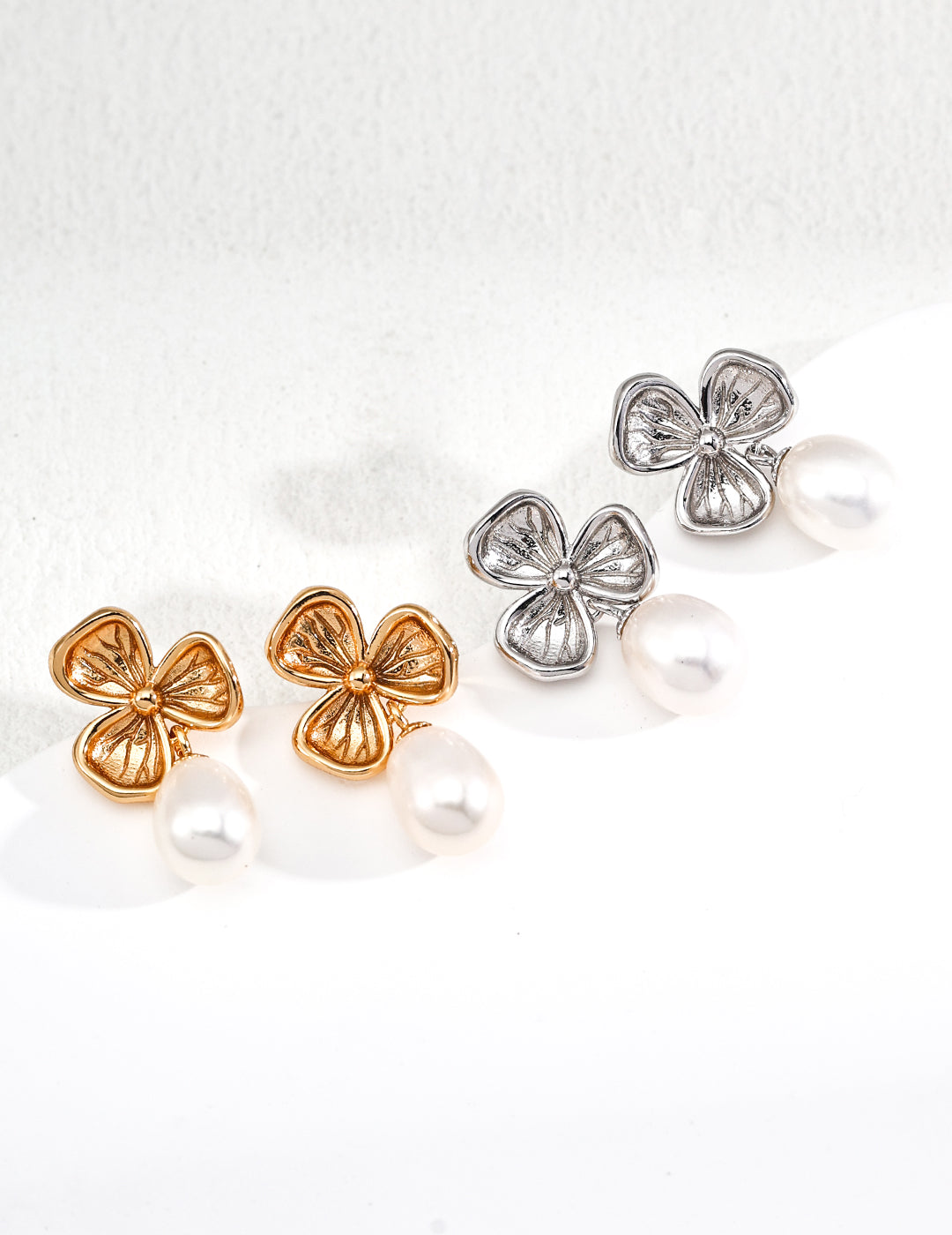 925 Silver Clover and Natural Pearl Earrings