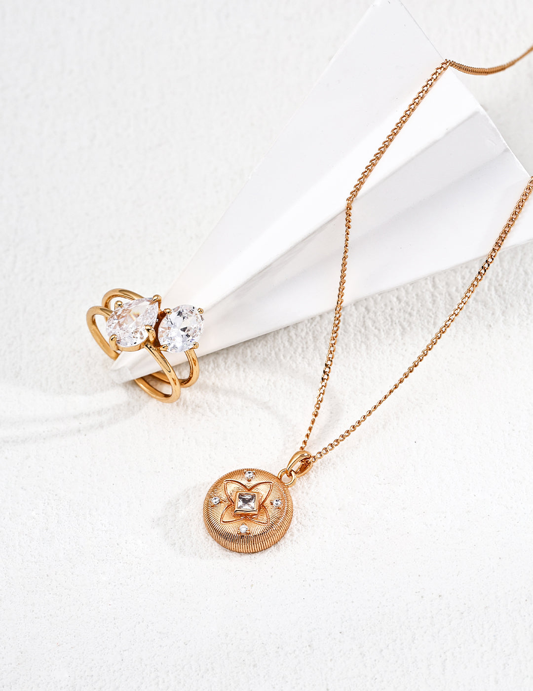 S925 Sterling Silver Vintage Zircon Pendant Necklace