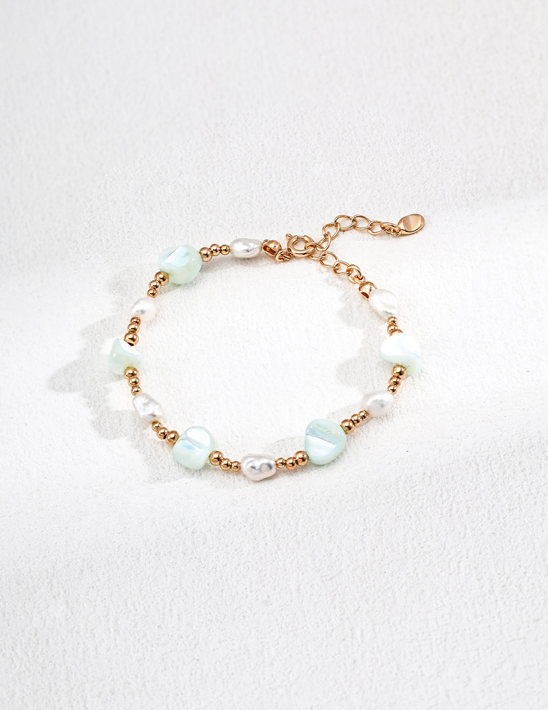 S925 Sterling Silver Irregular Shell Pearl Bracelet – Minimalist & Stylish